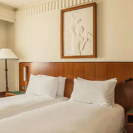 Hotel Des Grands Voyageurs-3